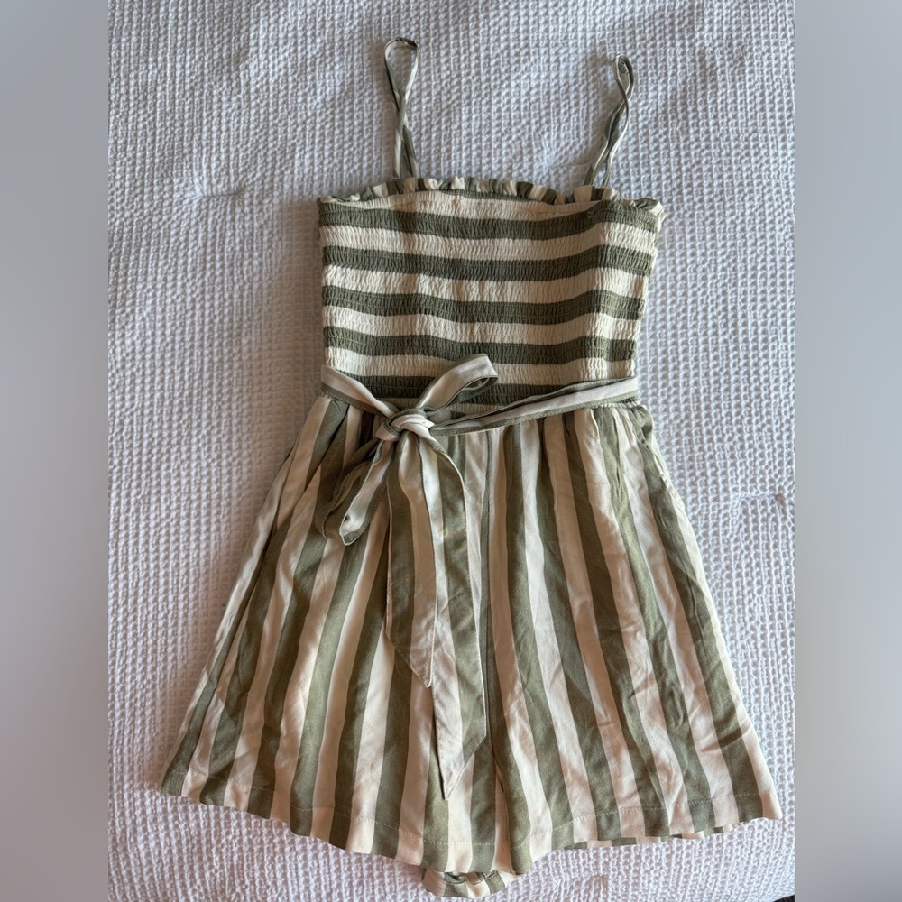 American Eagle Outfitters Green and White Strapless (straps included) Romper